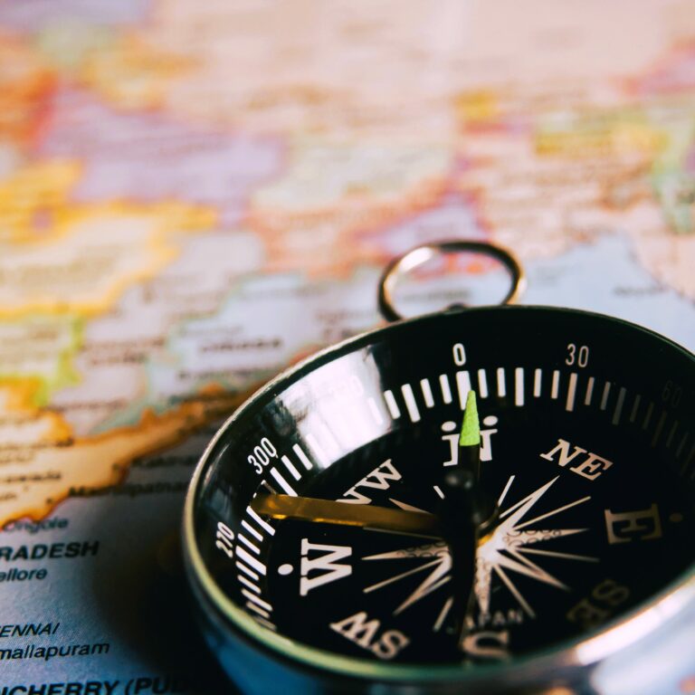 Interventions scolaires collectivités, coaching jeunes groupe, orientation CFA, ateliers motivation centres sociaux, développement personnel écoles privées.